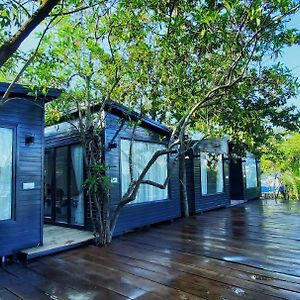 Kampot Riverfront Boutique